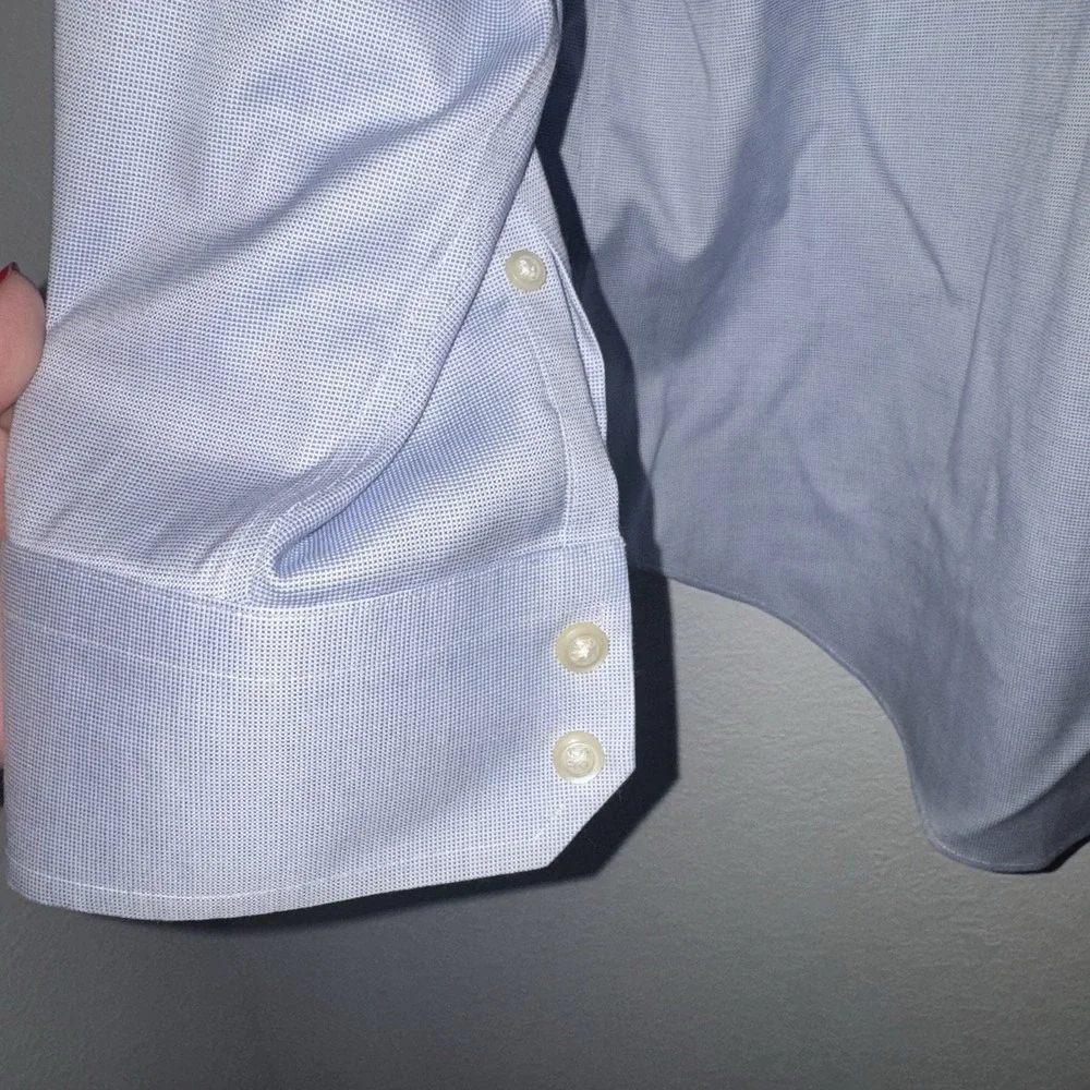 Banana Republic Mens XL(17-17.5) Blue Button Up Dress Shirt Non Iron Slim Fit